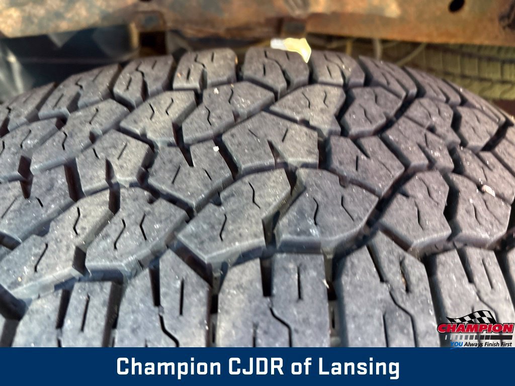 Used 2011 Ford F150 XLT w/ XLT Chrome Pkg AWD/4WD image 19