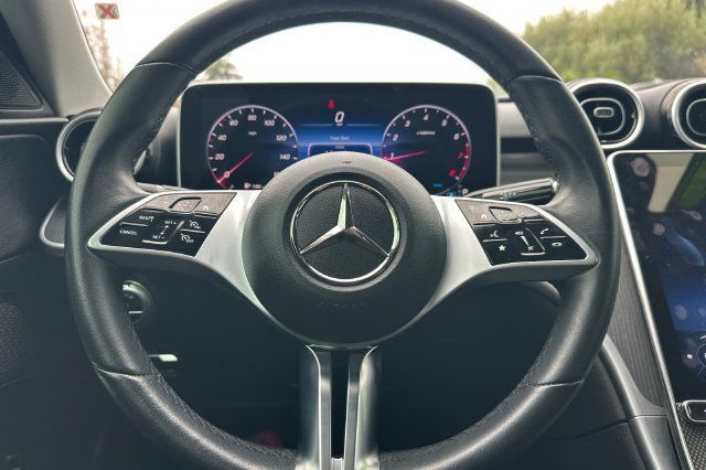 Used 2023 Mercedes-Benz C 300 Sedan image 25