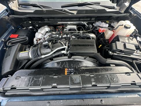 Used 2025 Chevrolet Silverado 2500 High Country w/ High Country Premium Package AWD/4WD image 33
