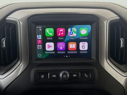 Used 2022 Chevrolet Silverado 1500 Custom image 13