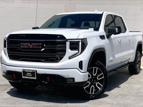 Used 2025 GMC Sierra 1500 AT4 w/ AT4 Premium Package AWD/4WD image 1