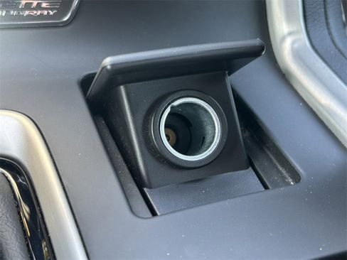 Used 2017 Chevrolet Corvette Stingray Coupe w/ Battery Protection Package image 29