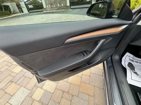 Used 2021 Tesla Model 3 Long Range AWD/4WD image 20