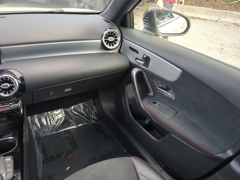 Used 2021 Mercedes-Benz A 220 image 17