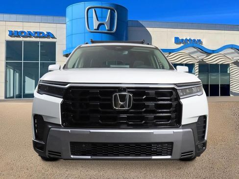 New 2026 Honda Pilot Elite image 8