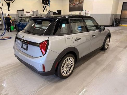New 2025 MINI Cooper S image 6