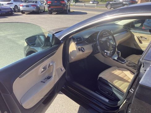 Used 2013 Volkswagen CC Lux image 5