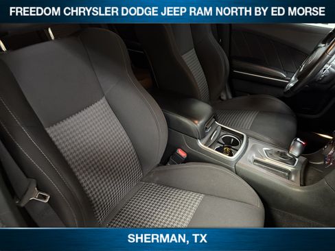 Used 2022 Dodge Charger GT AWD/4WD image 9