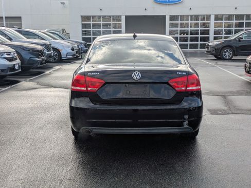 Used 2014 Volkswagen Passat 1.8T SE image 7