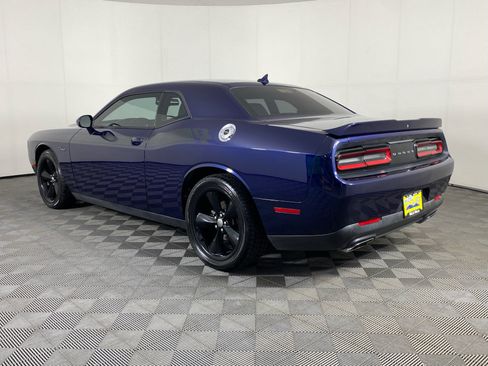 Used 2015 Dodge Challenger R/T Plus RWD image 11