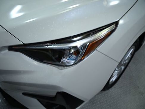 Used 2024 Subaru Impreza 2.0i image 13