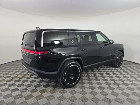 Used 2025 Rivian R1S Adventure AWD/4WD image 5
