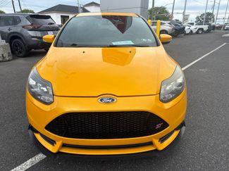 Used 2013 Ford Focus ST FWD video 2