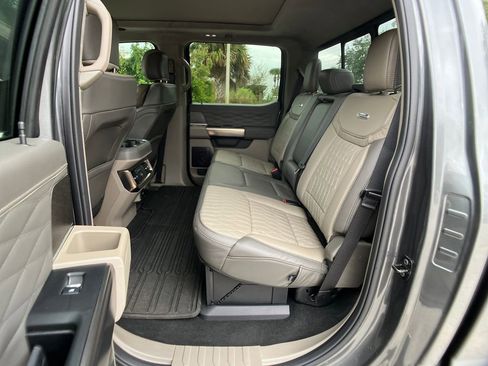 Certified 2026 Ford F350 Platinum w/ Platinum Plus Package image 32