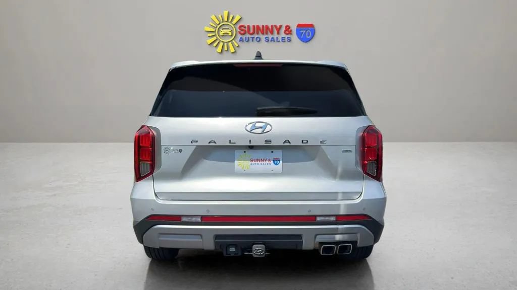 Used 2023 Hyundai Palisade SEL w/ Premium Package AWD/4WD image 7