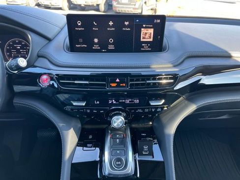 Used 2022 Acura MDX SH-AWD w/ Advance Package image 30