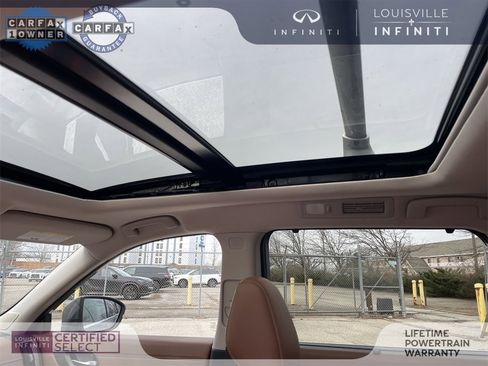 Used 2022 Nissan Pathfinder Platinum w/ Cargo Package image 18