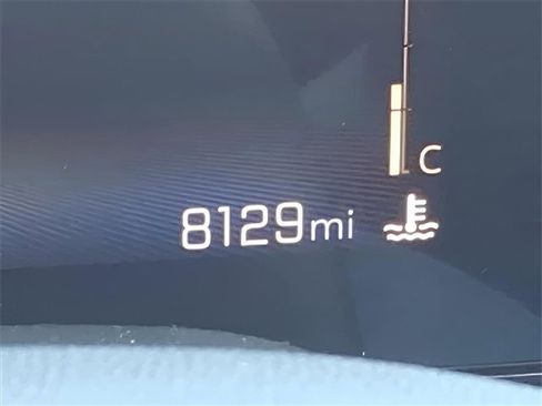 Used 2024 Chevrolet TrailBlazer LT w/ LT Cold Weather Package image 13