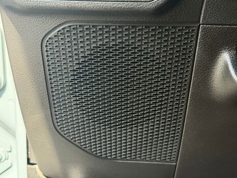 Used 2025 Jeep Wrangler Willys image 26