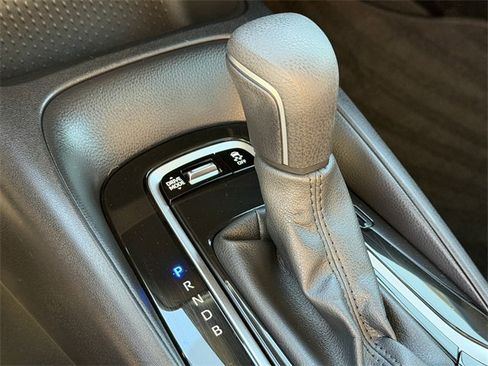 Used 2025 Toyota Corolla SE image 26