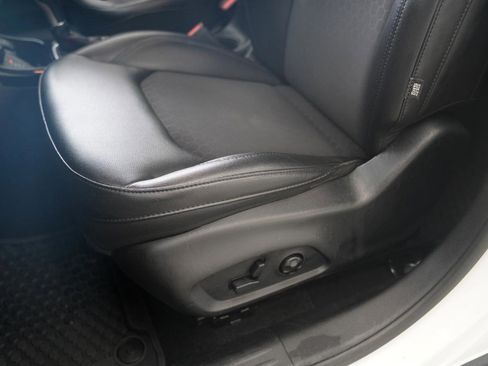 Used 2019 Jeep Compass Latitude AWD/4WD image 27
