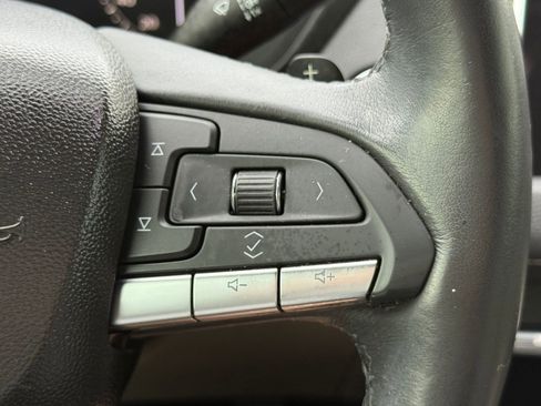 Used 2020 Cadillac XT4 Premium Luxury w/ Driver Awareness Package image 26