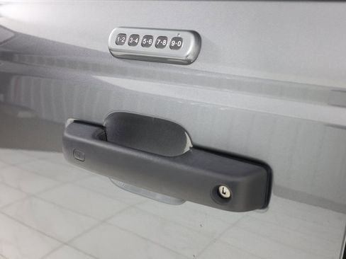 Used 2022 Ford Bronco Wildtrak image 21