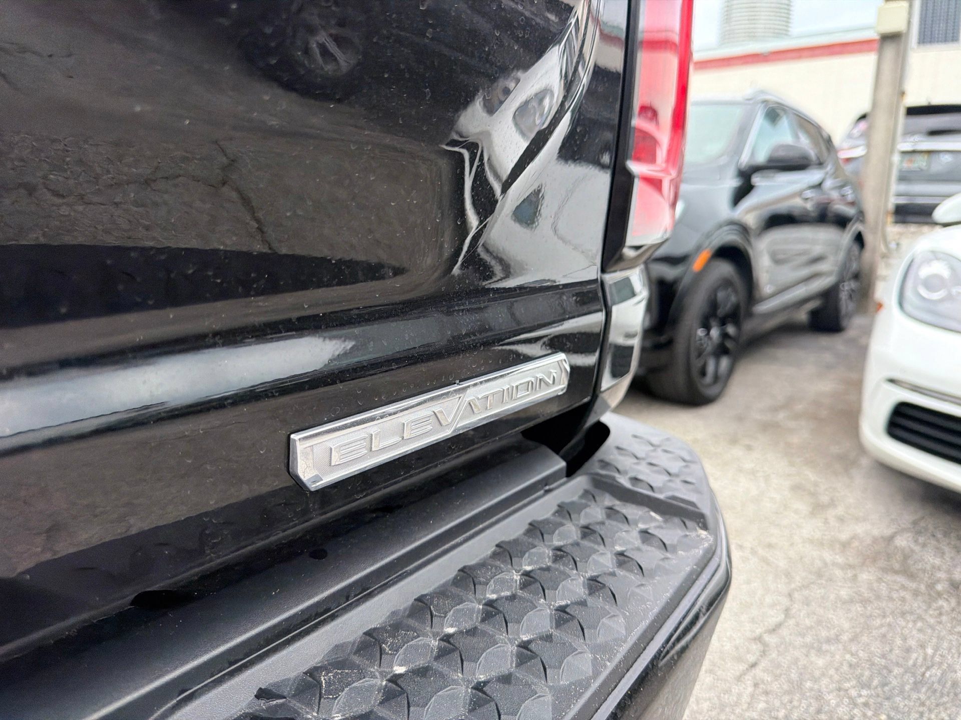Used 2024 GMC Canyon Elevation RWD image 8
