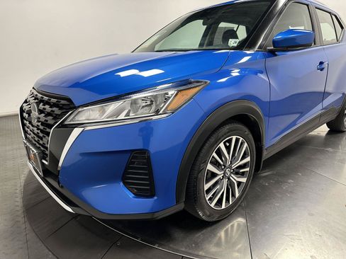 Used 2021 Nissan Kicks SV FWD image 7