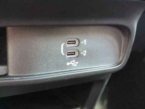 New 2026 Chrysler Voyager LX image 31