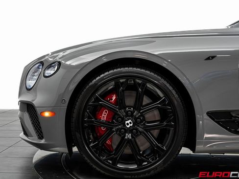 Used 2023 Bentley Continental GT Mulliner image 14