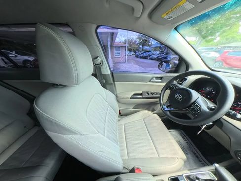 Used 2019 Kia Sportage LX FWD image 29