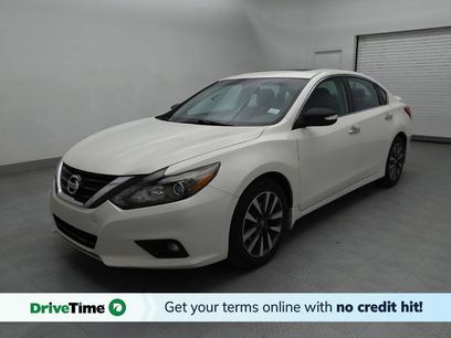 Used 2016 Nissan Altima 2.5 SL w/ 2.5 Technology w/LED Package