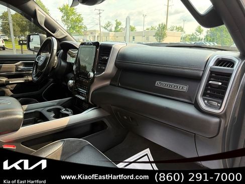 Used 2023 RAM 1500 Laramie AWD/4WD image 12