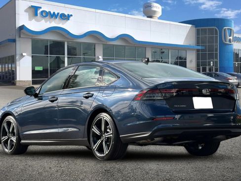 Used 2026 Honda Accord SE image 6