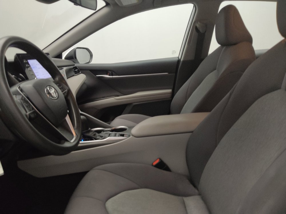 Used 2021 Toyota Camry LE FWD image 17