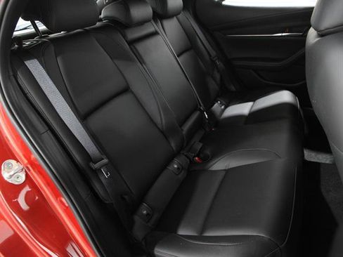 Used 2025 MAZDA MAZDA3 s image 18