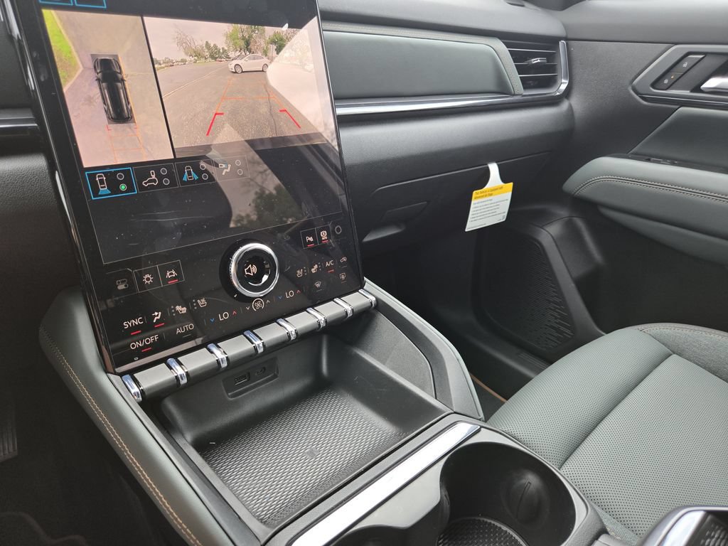 New 2027 GMC Terrain AT4 w/ Convenience Package III AWD/4WD image 15