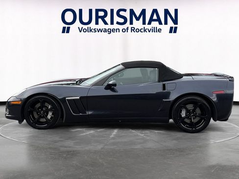 Used 2013 Chevrolet Corvette Grand Sport w/ 4LT Preferred Equipment Group RWD image 3