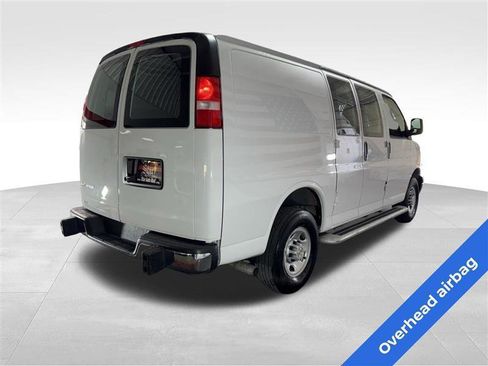 Used 2024 Chevrolet Express 2500 w/ Driver Convenience Package RWD image 4