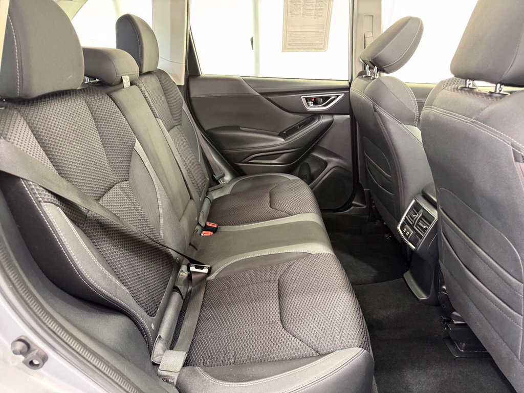 Used 2022 Subaru Forester Premium AWD/4WD image 28