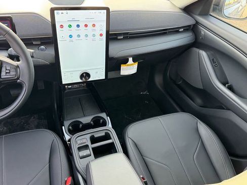 New 2026 Ford Mustang Mach-E Select image 11
