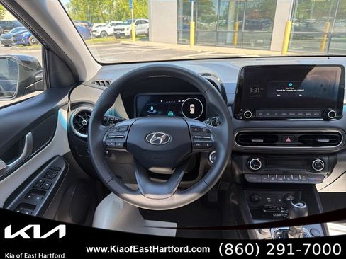 Used 2023 Hyundai Kona Limited AWD/4WD image 23