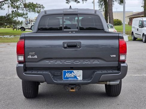 Used 2023 Toyota Tacoma SR image 4
