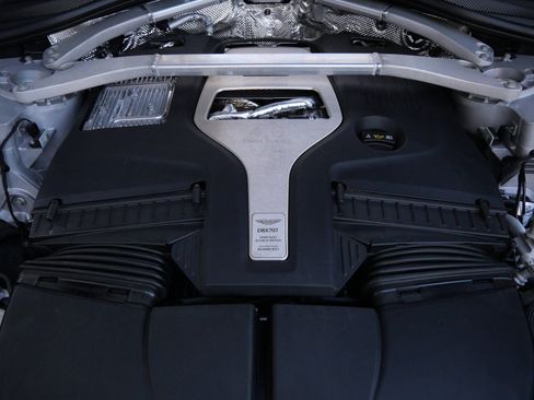 New 2026 Aston Martin DBX 707 image 24