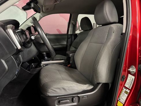 Used 2021 Toyota Tacoma SR5 image 16