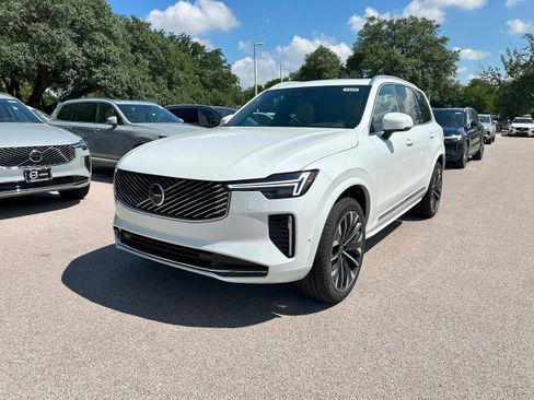 New 2026 Volvo XC90 B6 Plus w/ Protection Package Premier image 2