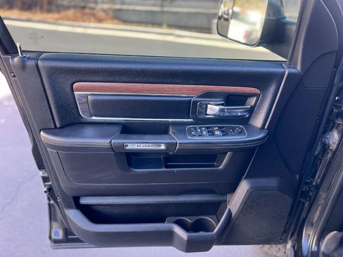 Used 2018 RAM 2500 Laramie image 22