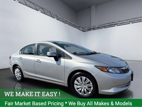 Used 2012 Honda Civic LX image 1