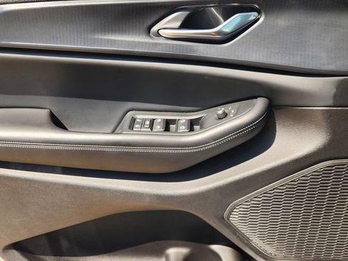 Used 2024 Jeep Grand Cherokee L Laredo image 17